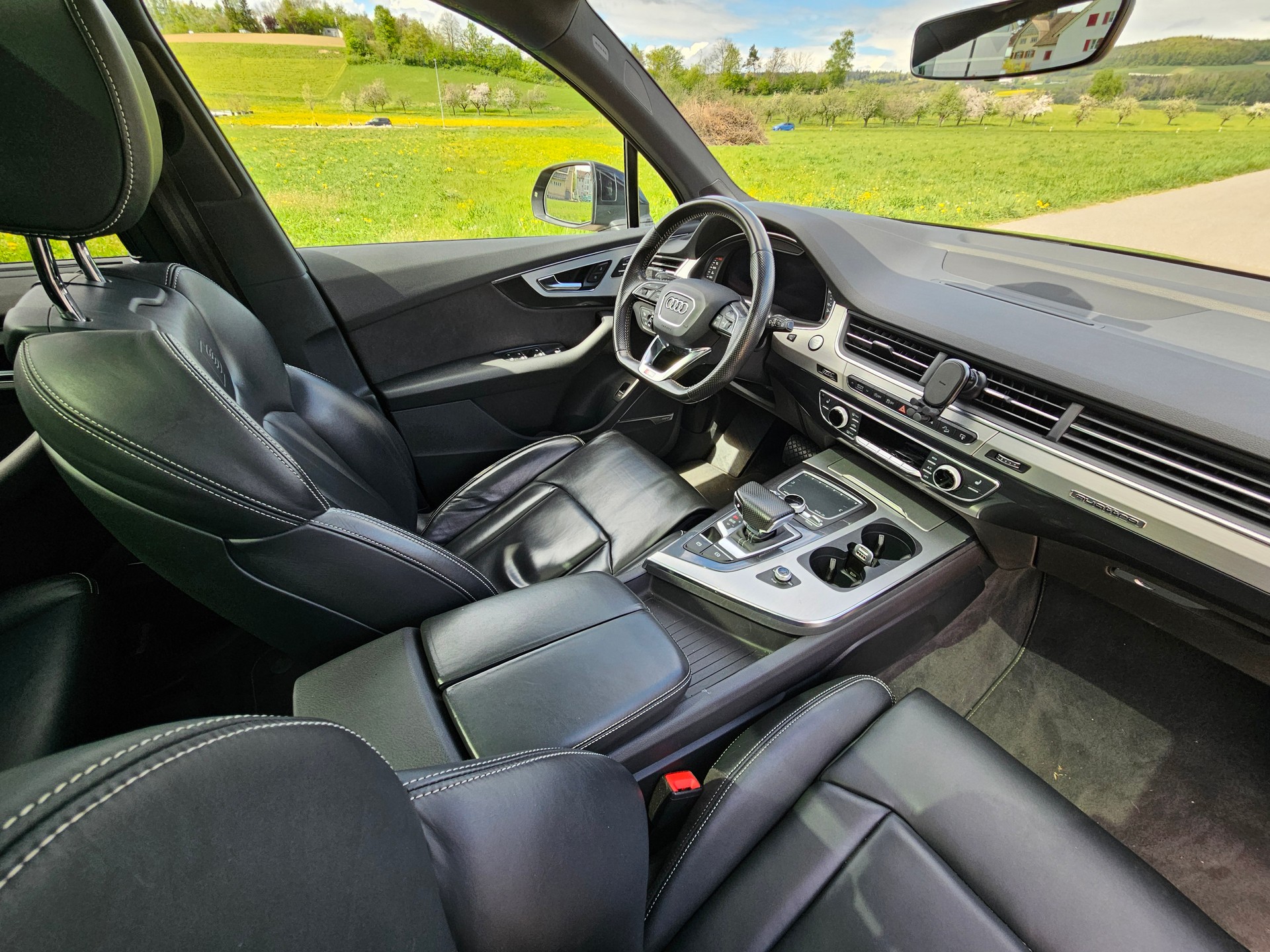 AUDI Q7 3.0 TDI quattro tiptronic-image-21