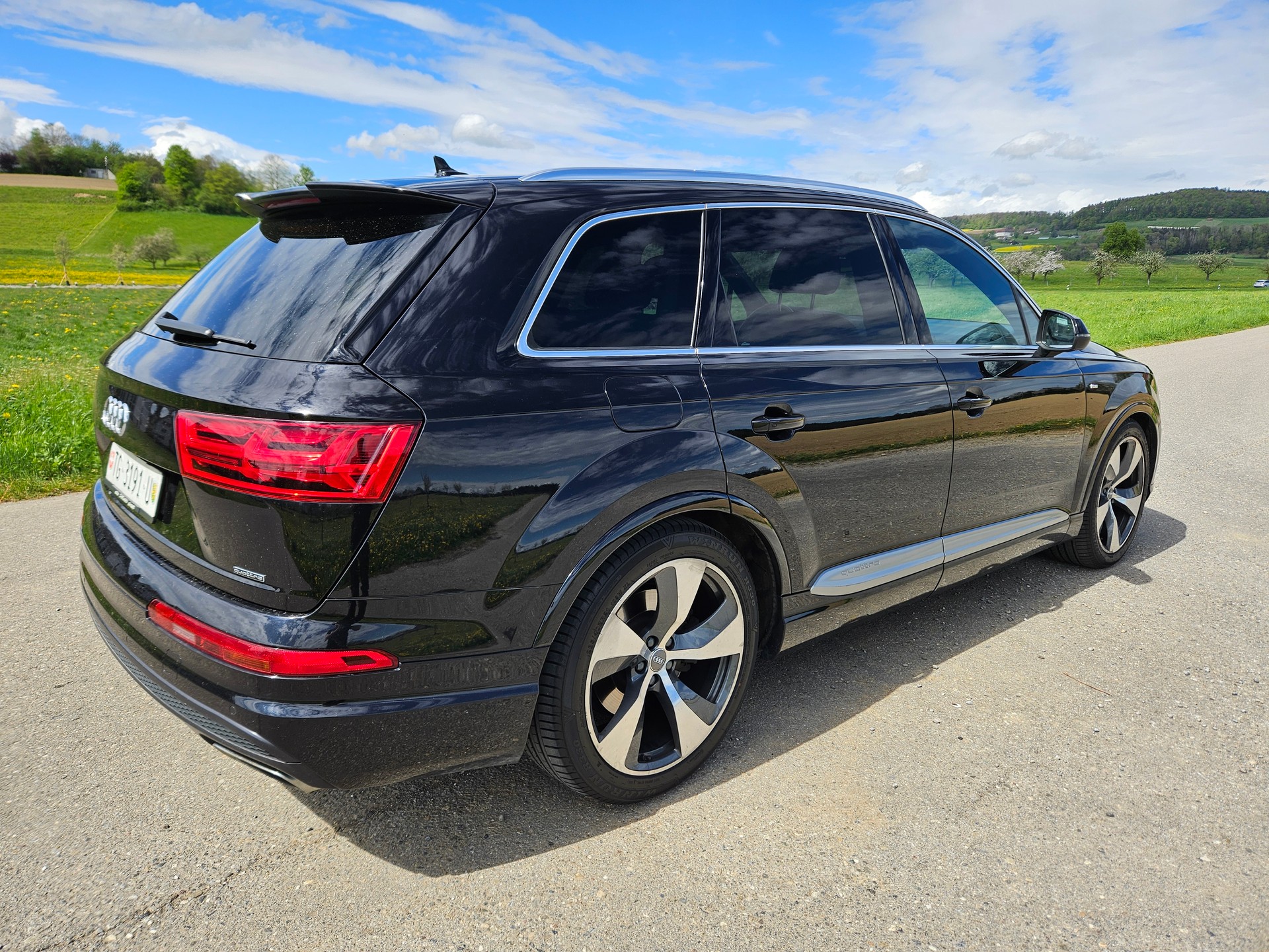 AUDI Q7 3.0 TDI quattro tiptronic-image-15