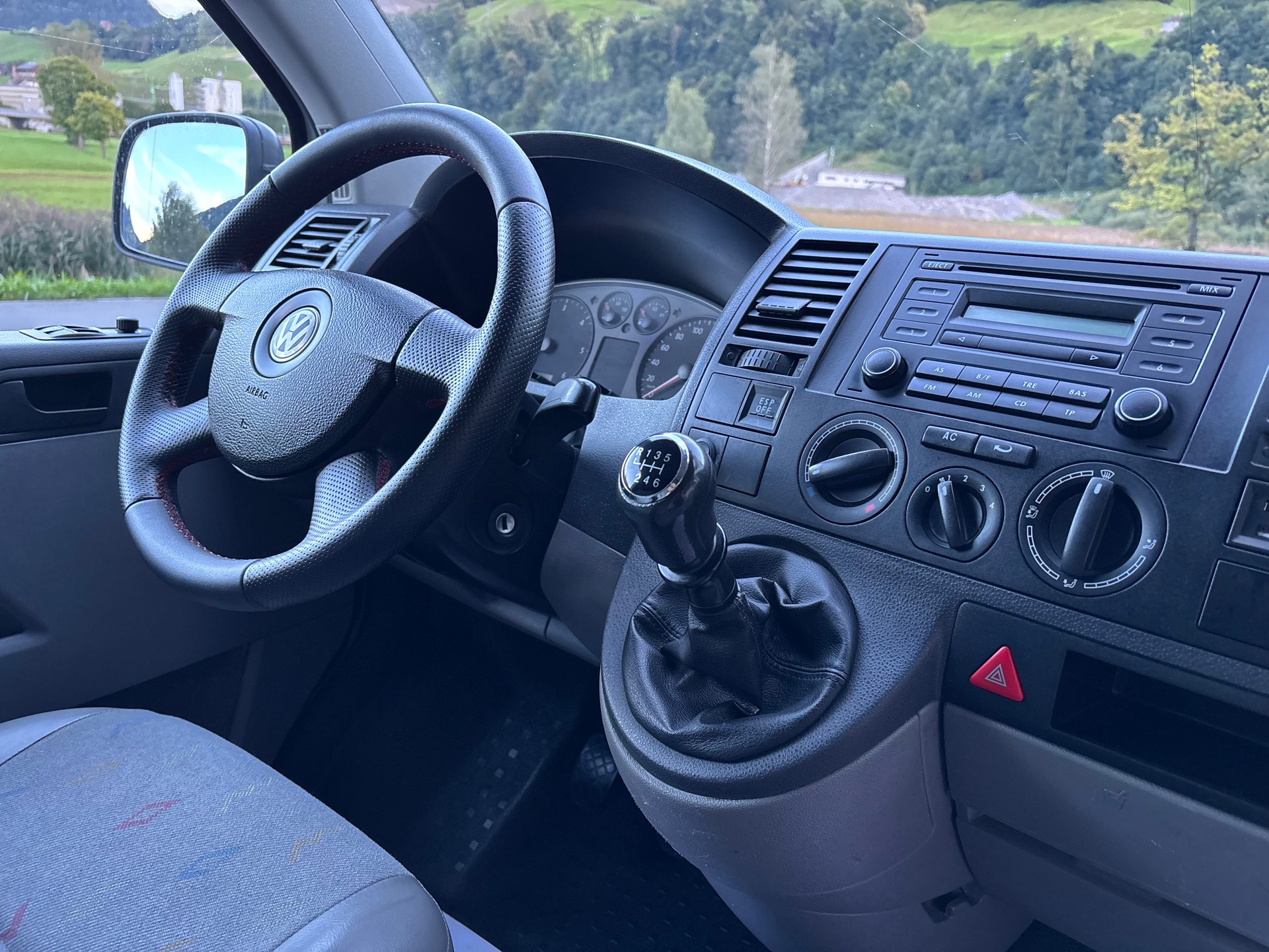 VW T5 2.5 TDI PD 4MOTION-image-13