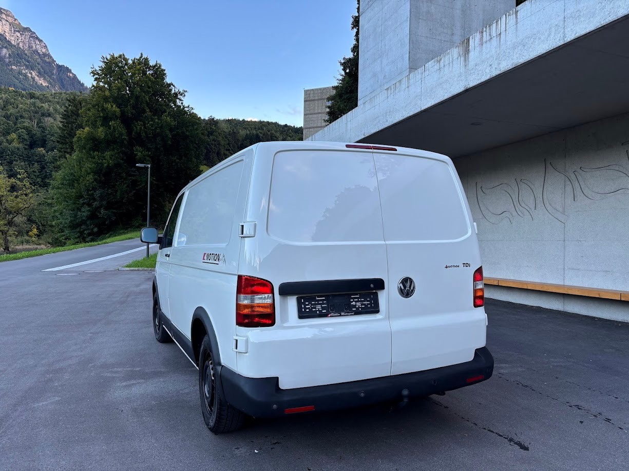 VW T5 2.5 TDI PD 4MOTION-image-6