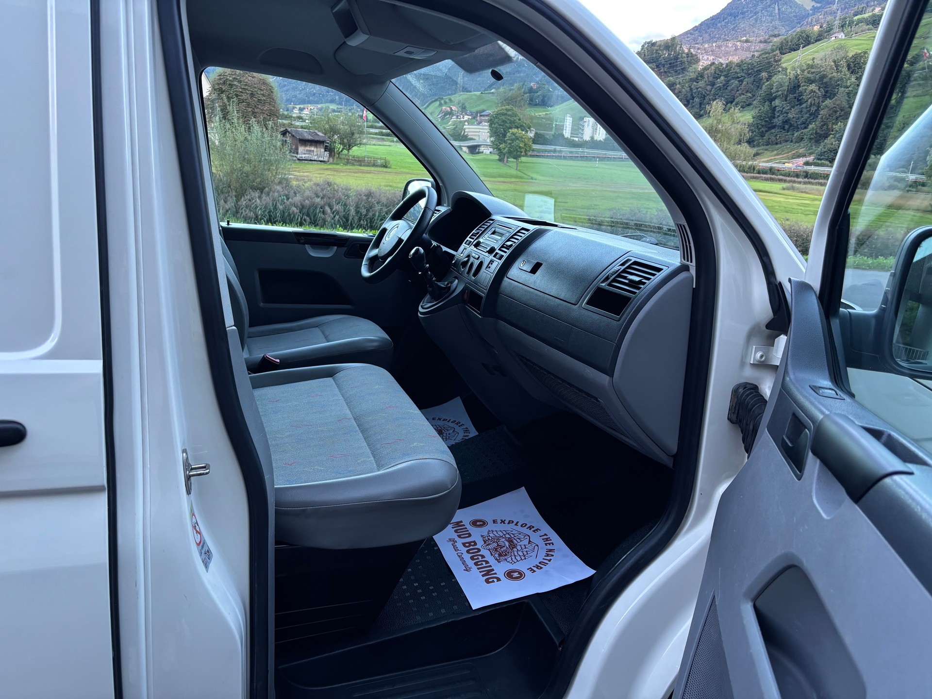 VW T5 2.5 TDI PD 4MOTION-image-17