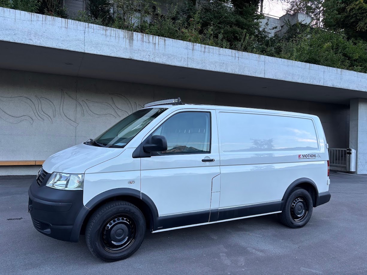 VW T5 2.5 TDI PD 4MOTION-image-3