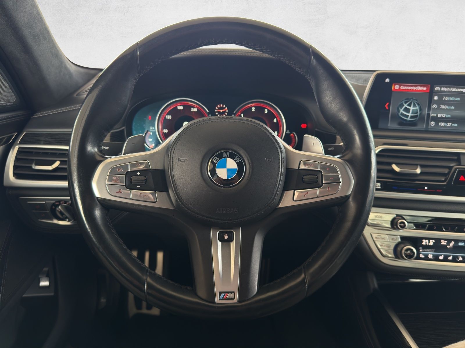 BMW 740 d xDrive Steptronic-image-10