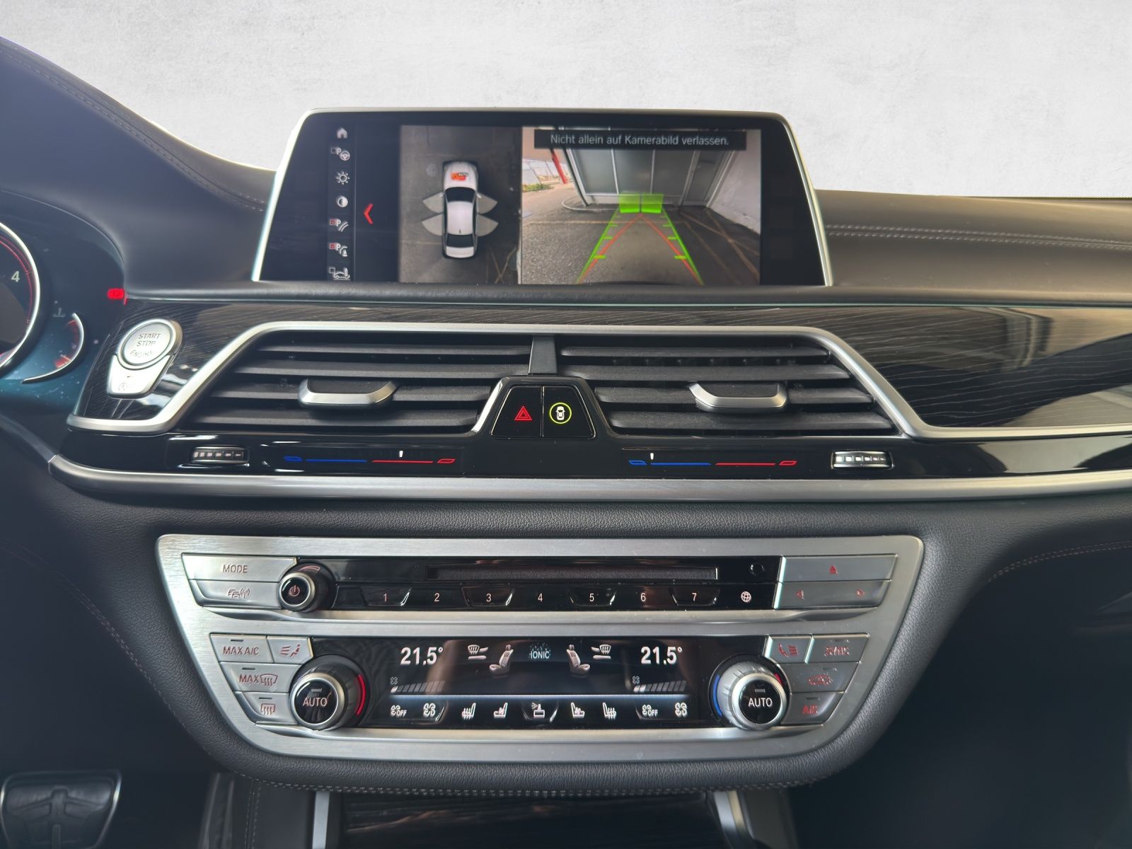 BMW 740 d xDrive Steptronic-image-14