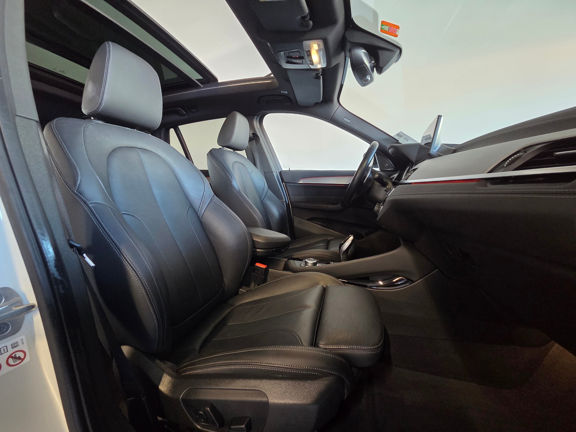 BMW X1 20d xDrive M-Sport-image-6
