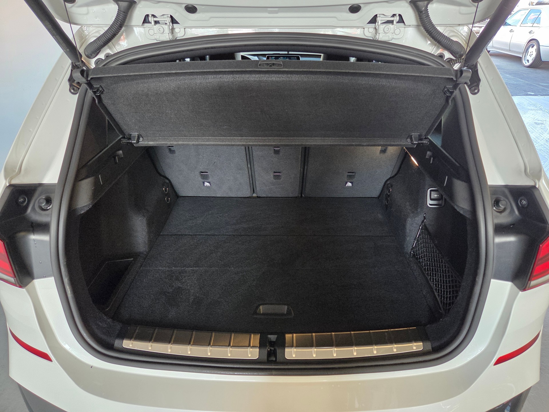 BMW X1 20d xDrive M-Sport-image-18