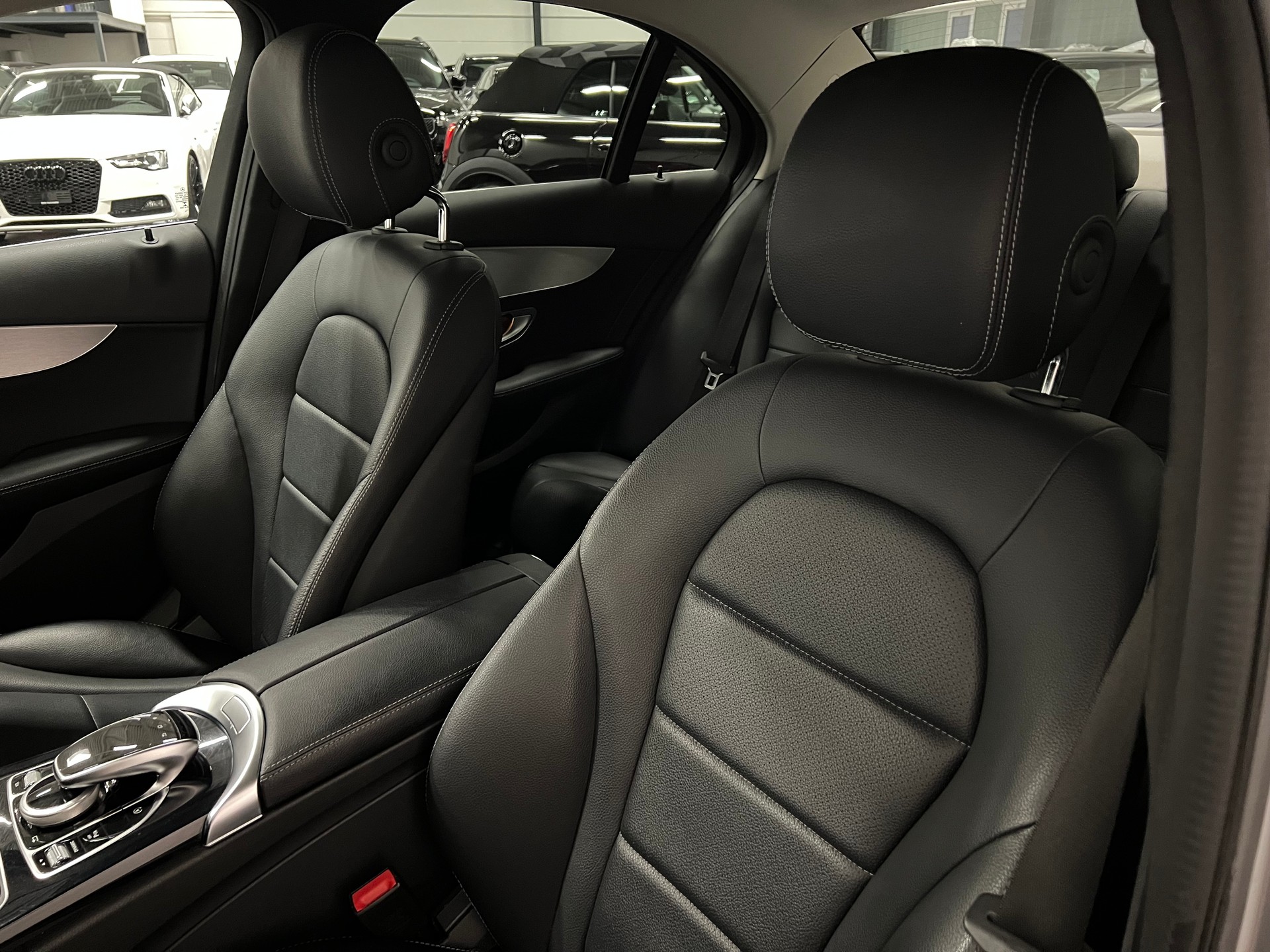 MERCEDES-BENZ C 180 Avantgarde 7G-Tronic-image-18