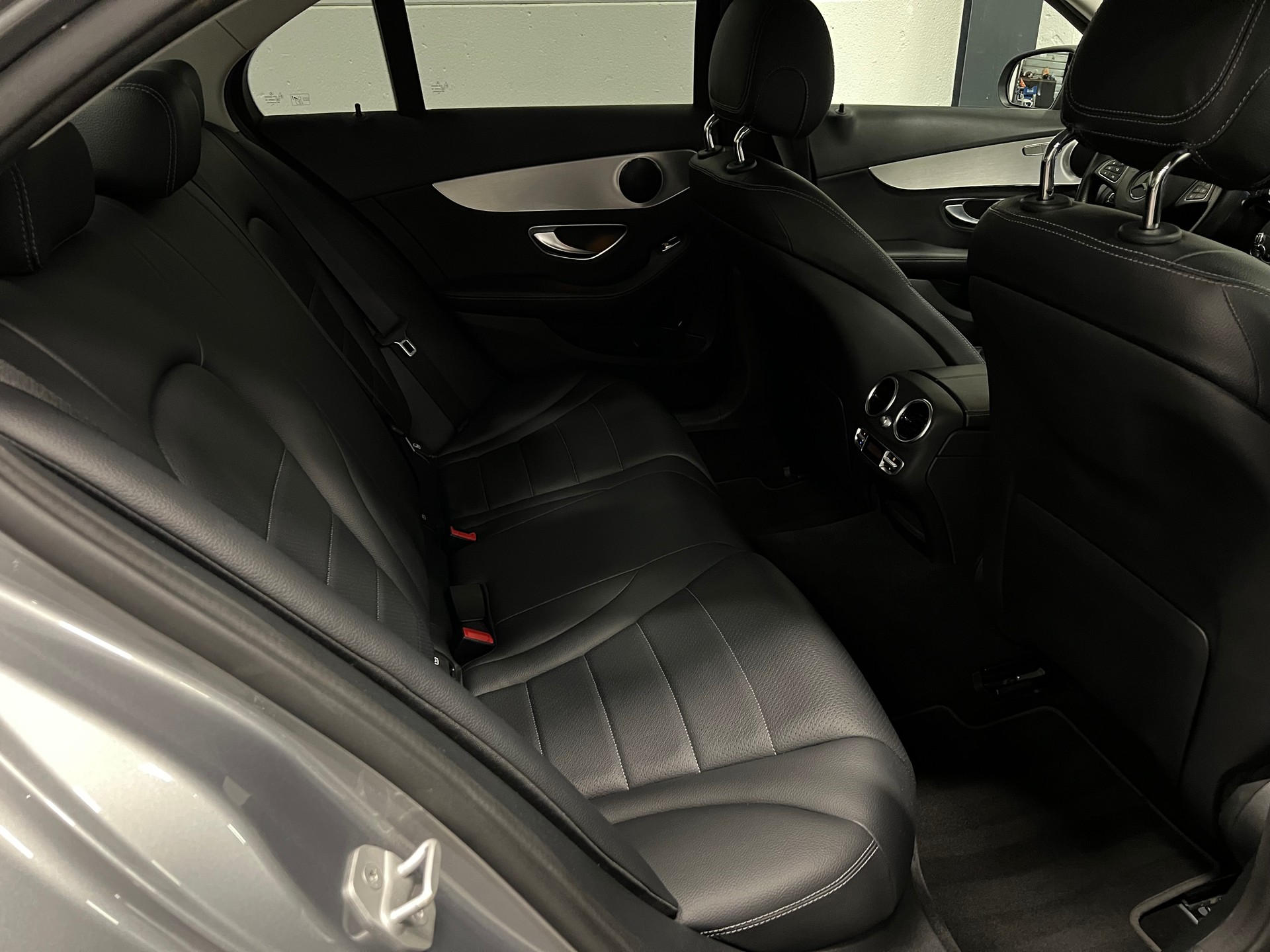 MERCEDES-BENZ C 180 Avantgarde 7G-Tronic-image-23