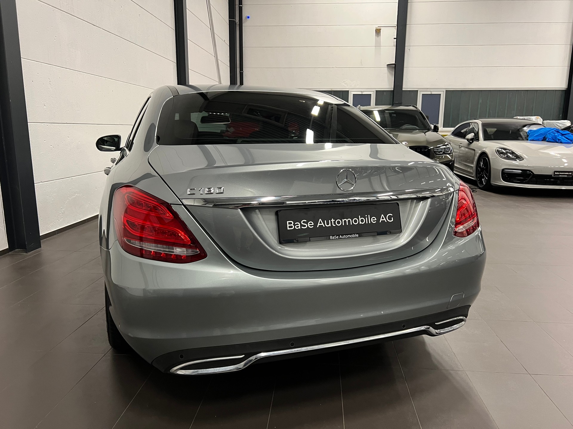 MERCEDES-BENZ C 180 Avantgarde 7G-Tronic-image-14