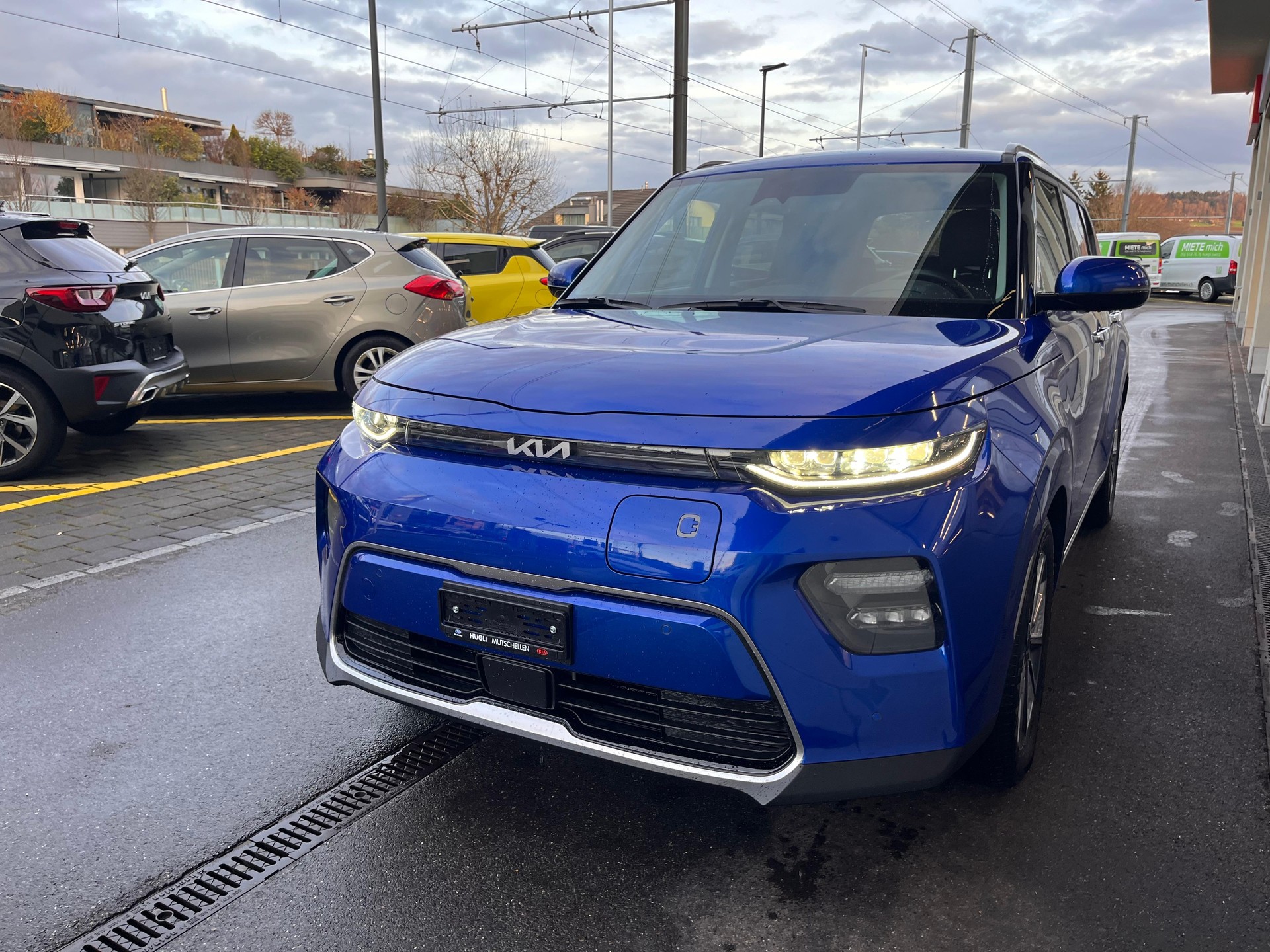 KIA e-Soul Style-image-1