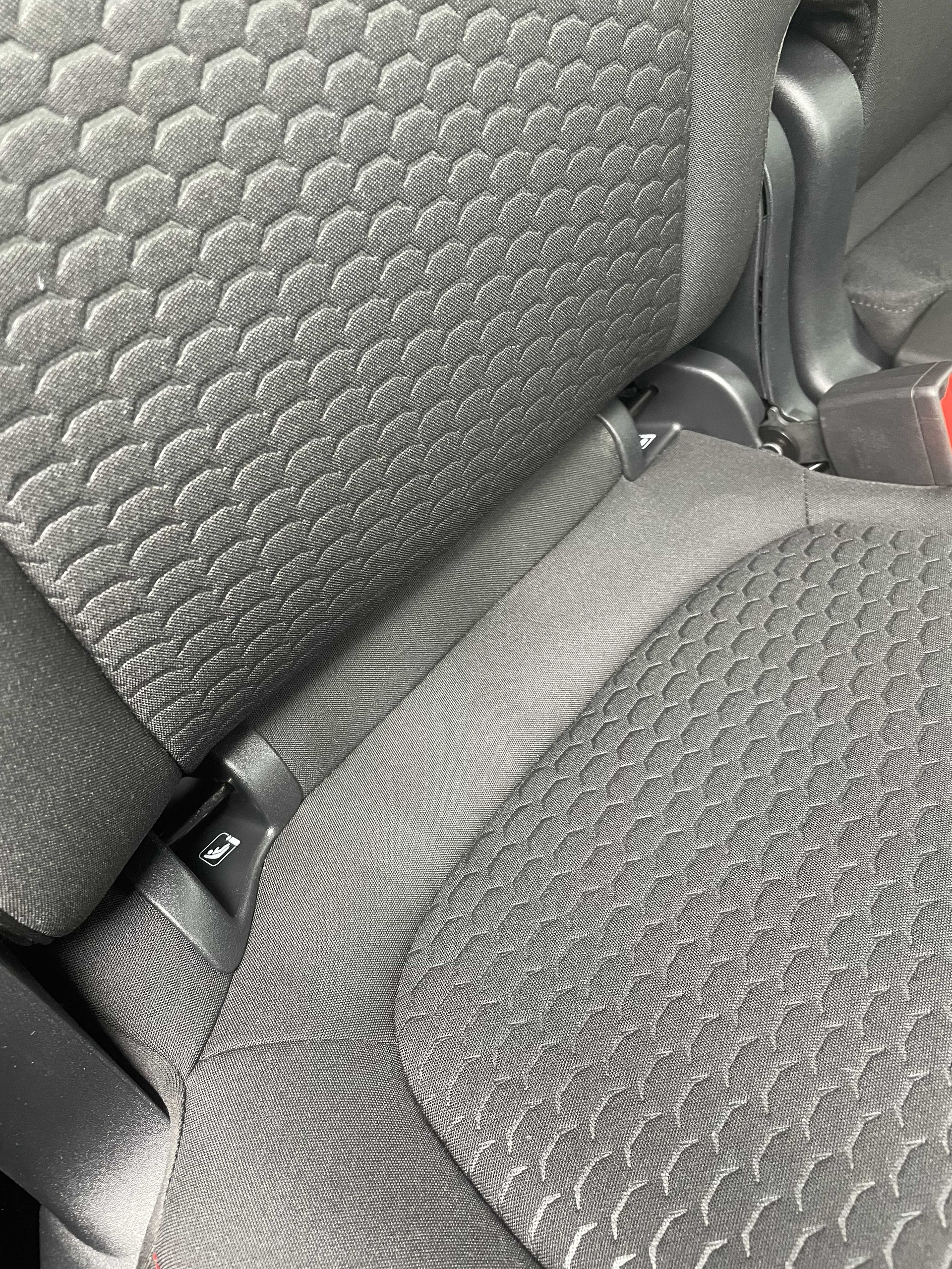 FORD Kuga 2.5 Plug-in Hybrid ST-Line-image-13
