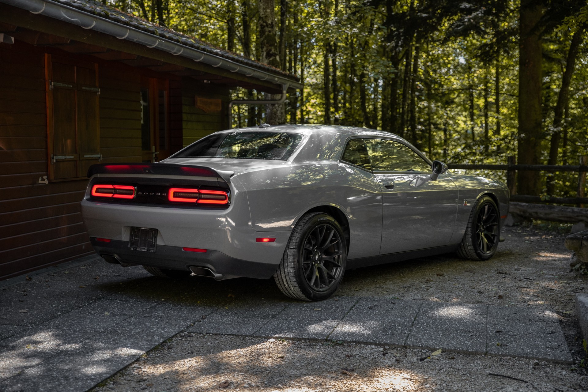 DODGE 6.4 V8 HEMI SRT / ScatPack-image-2