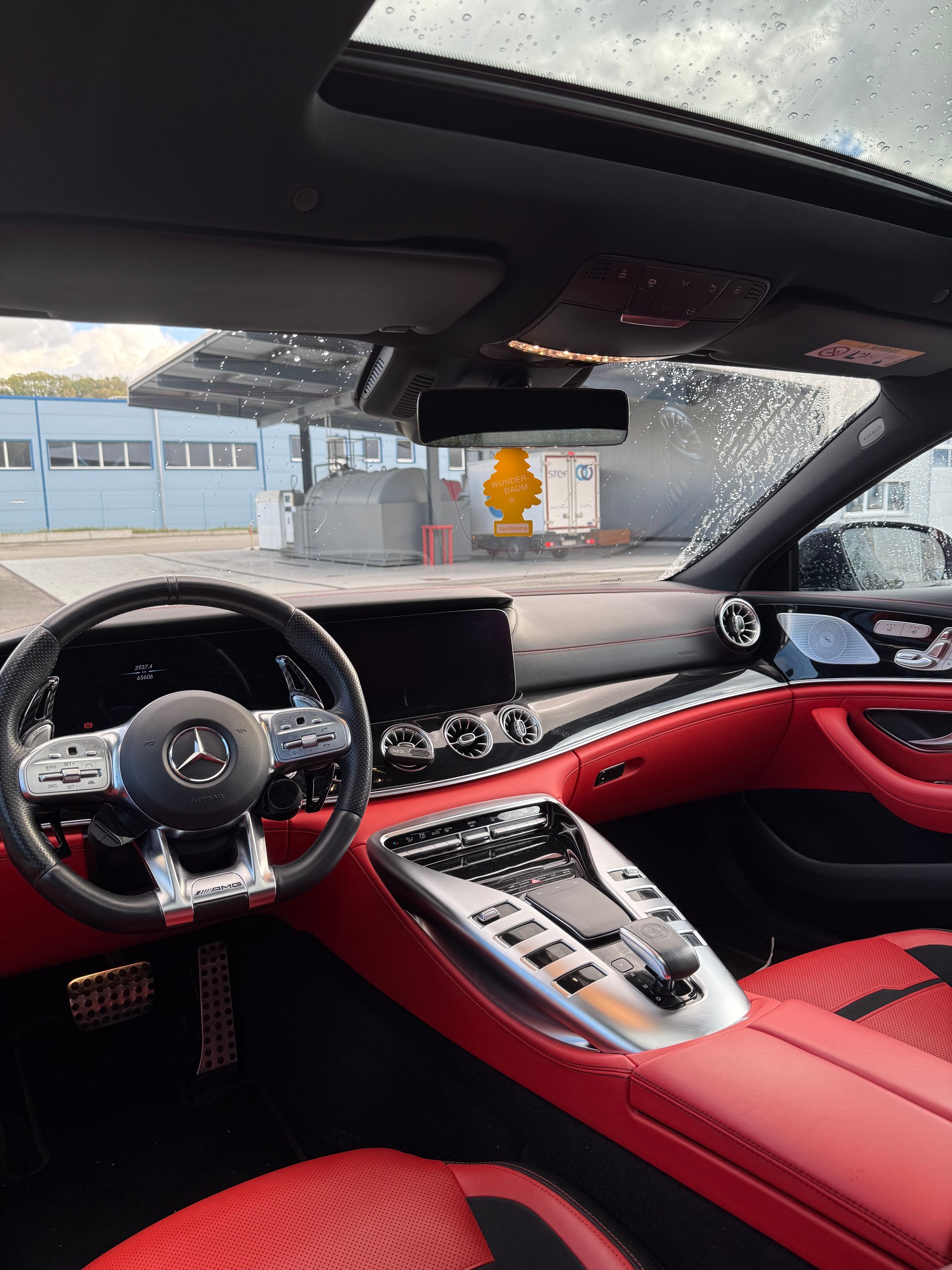 MERCEDES-BENZ AMG GT 4 63 S 4Matic+ Speedshift MCT-image-5