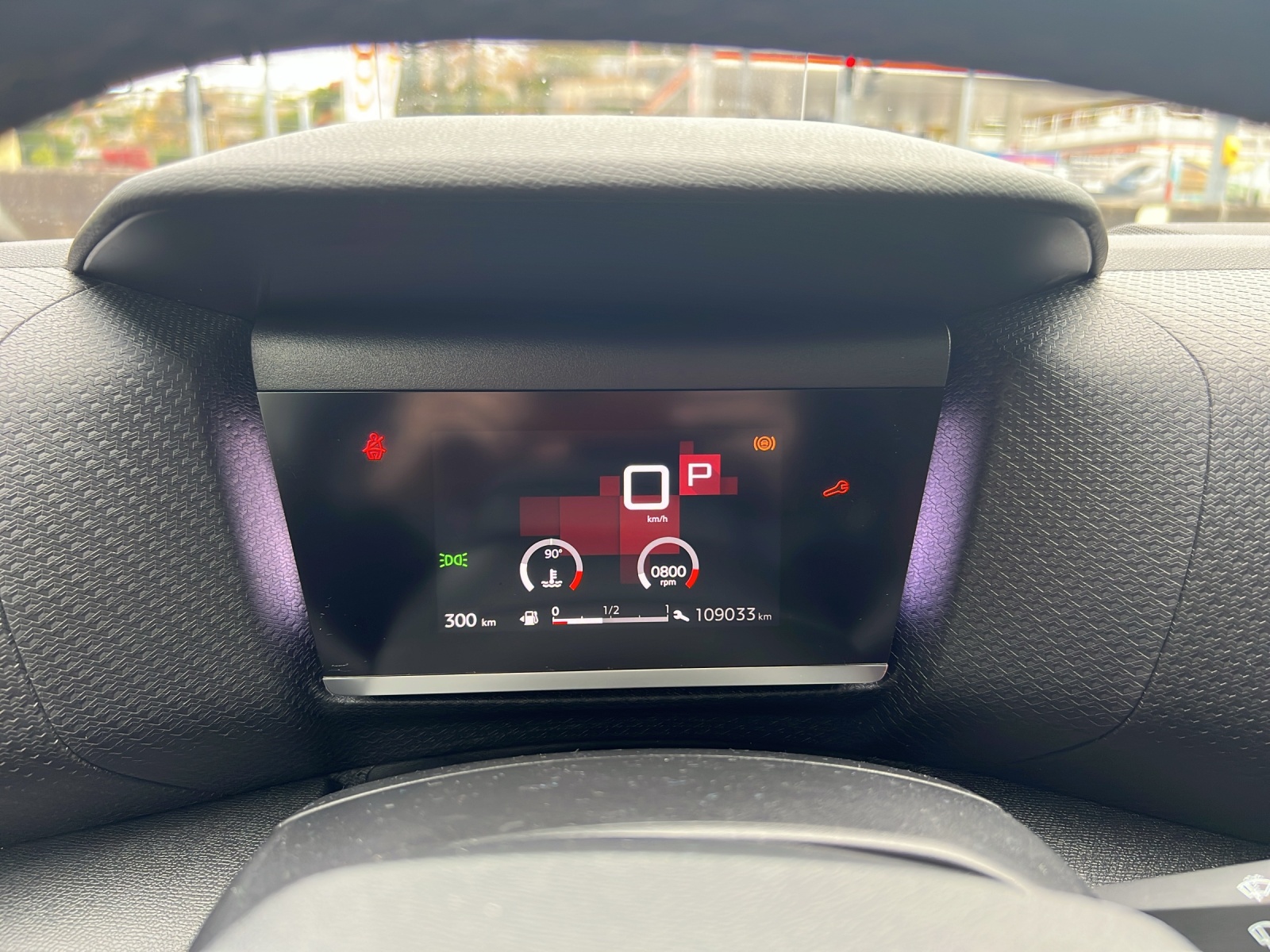 CITROEN C4 1.2 Pure Tech Shine EAT8-image-21