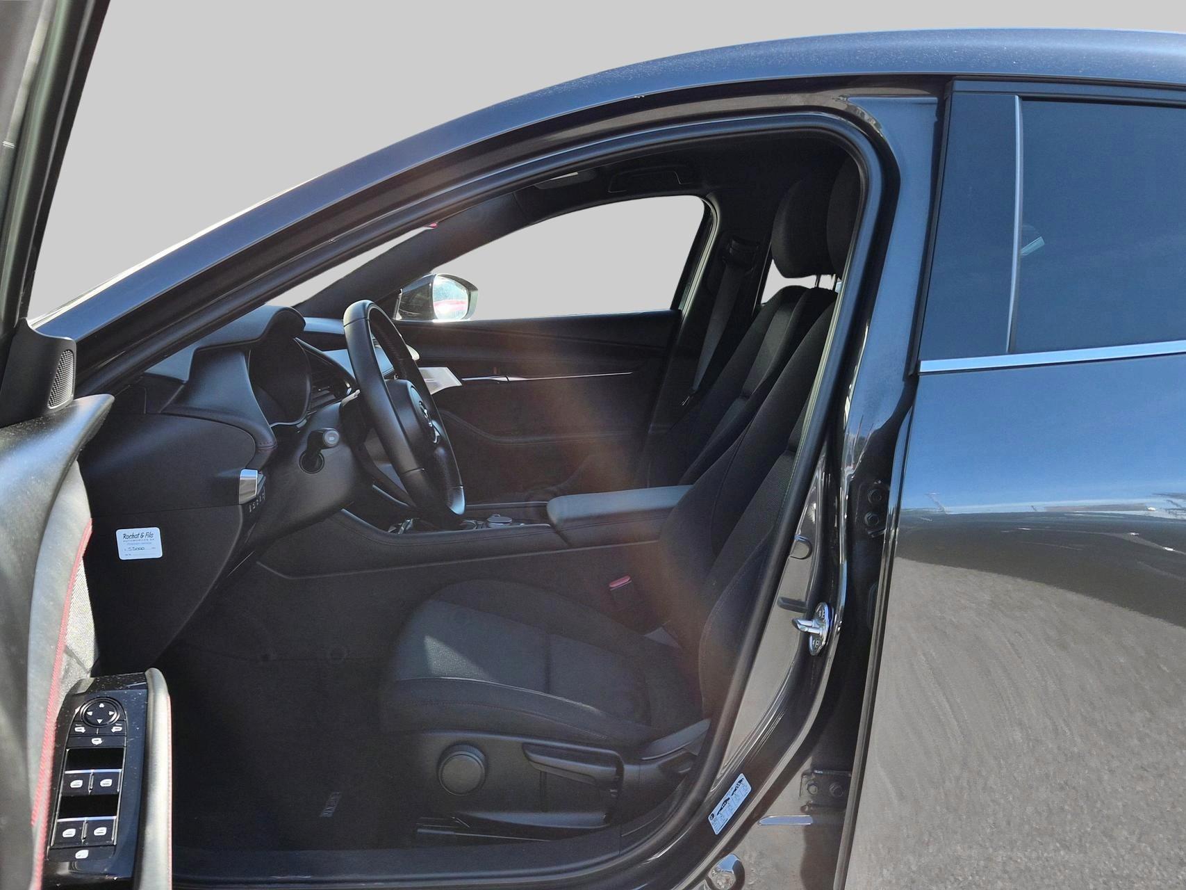 MAZDA 3 Hatchback SKYACTIV-X MHybrid 186 Homura AWD Automat-image-7