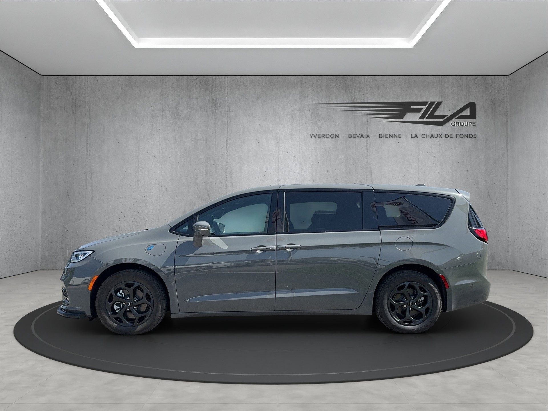 LANCIA PACIFICA Hybrid Limited S Appearance 3.6 V6-image-2