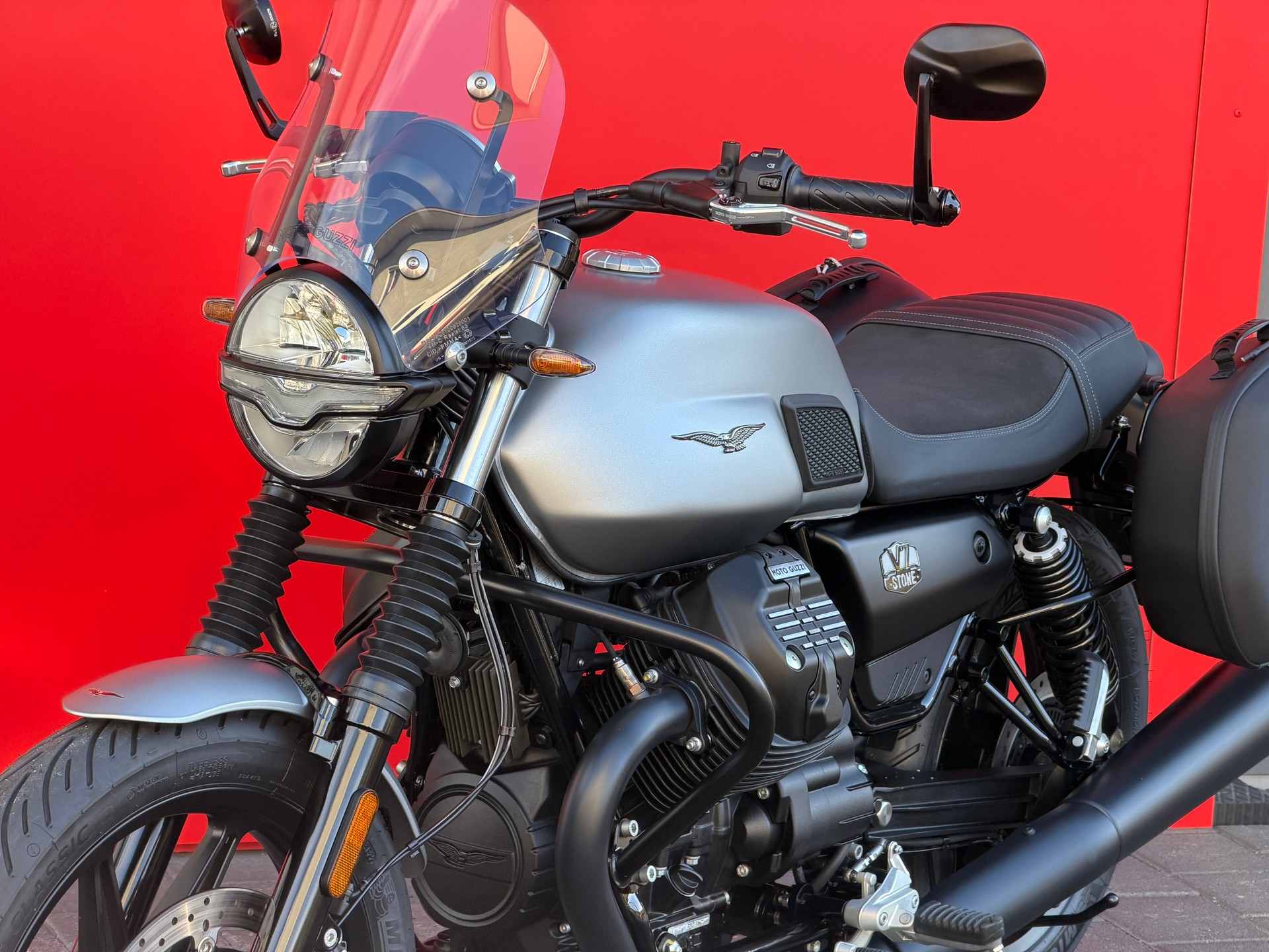 MOTO GUZZI V7 IV 850 Stone Touring-image-8