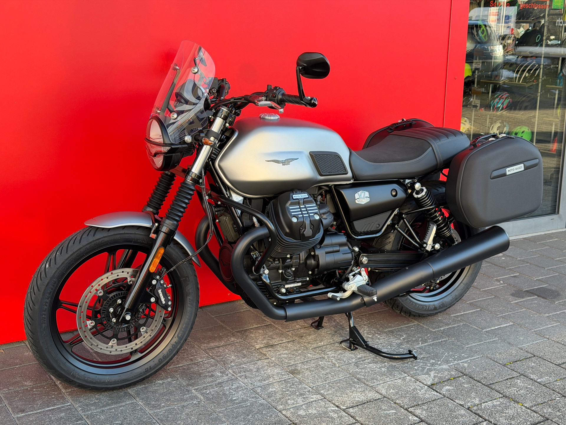 MOTO GUZZI V7 IV 850 Stone Touring-image-5