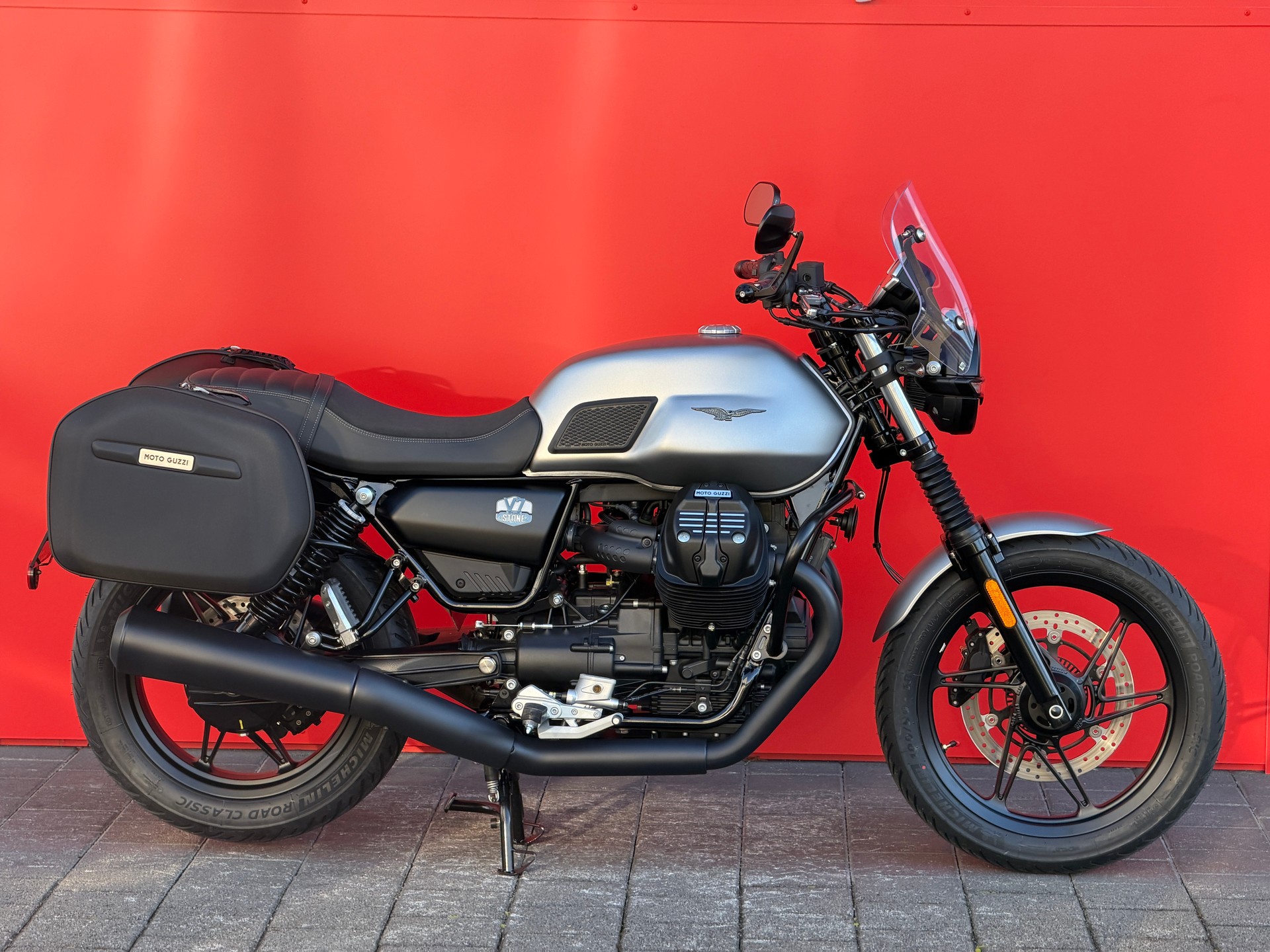 MOTO GUZZI V7 IV 850 Stone Touring