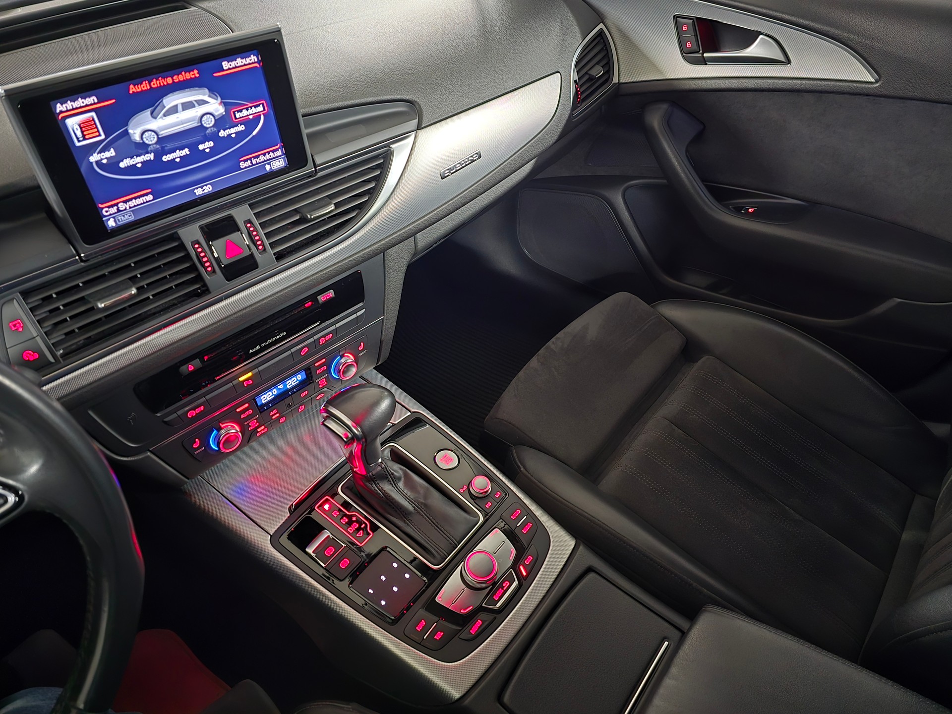 AUDI A6 allroad 3.0 TDI V6 quattro S-tronic-image-11
