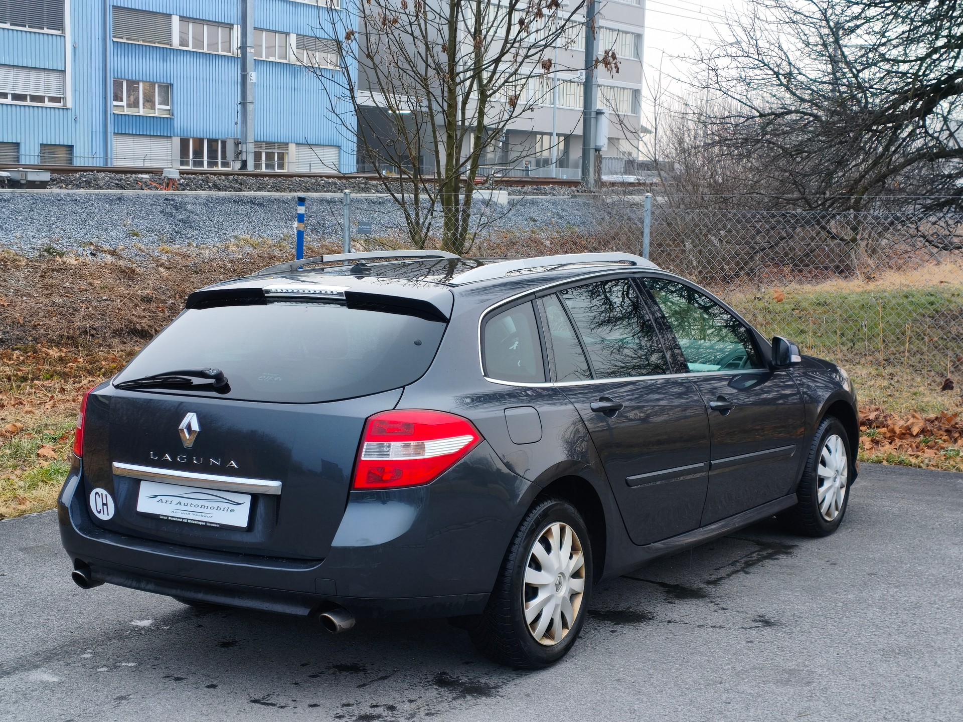RENAULT Laguna Grandtour 2.0 16V T Expression Automatic-image-5