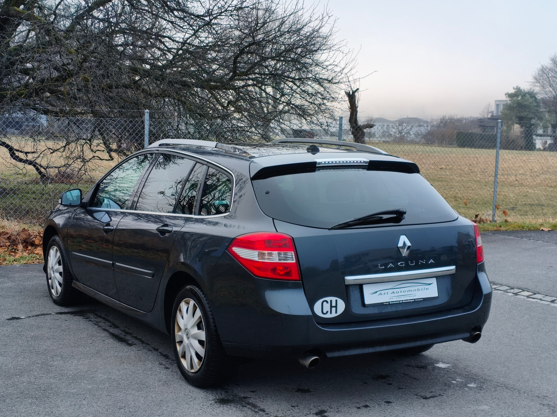 RENAULT Laguna Grandtour 2.0 16V T Expression Automatic-image-6