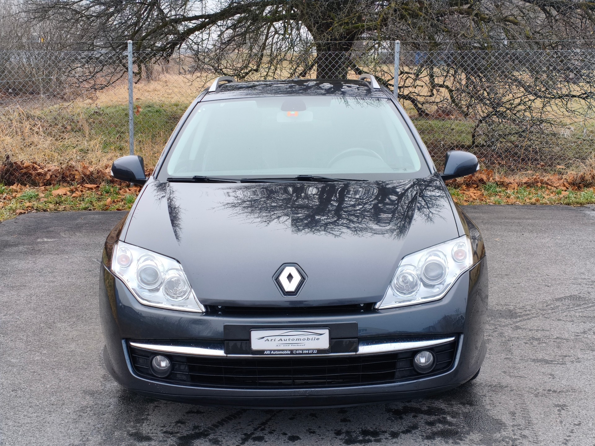 RENAULT Laguna Grandtour 2.0 16V T Expression Automatic-image-1