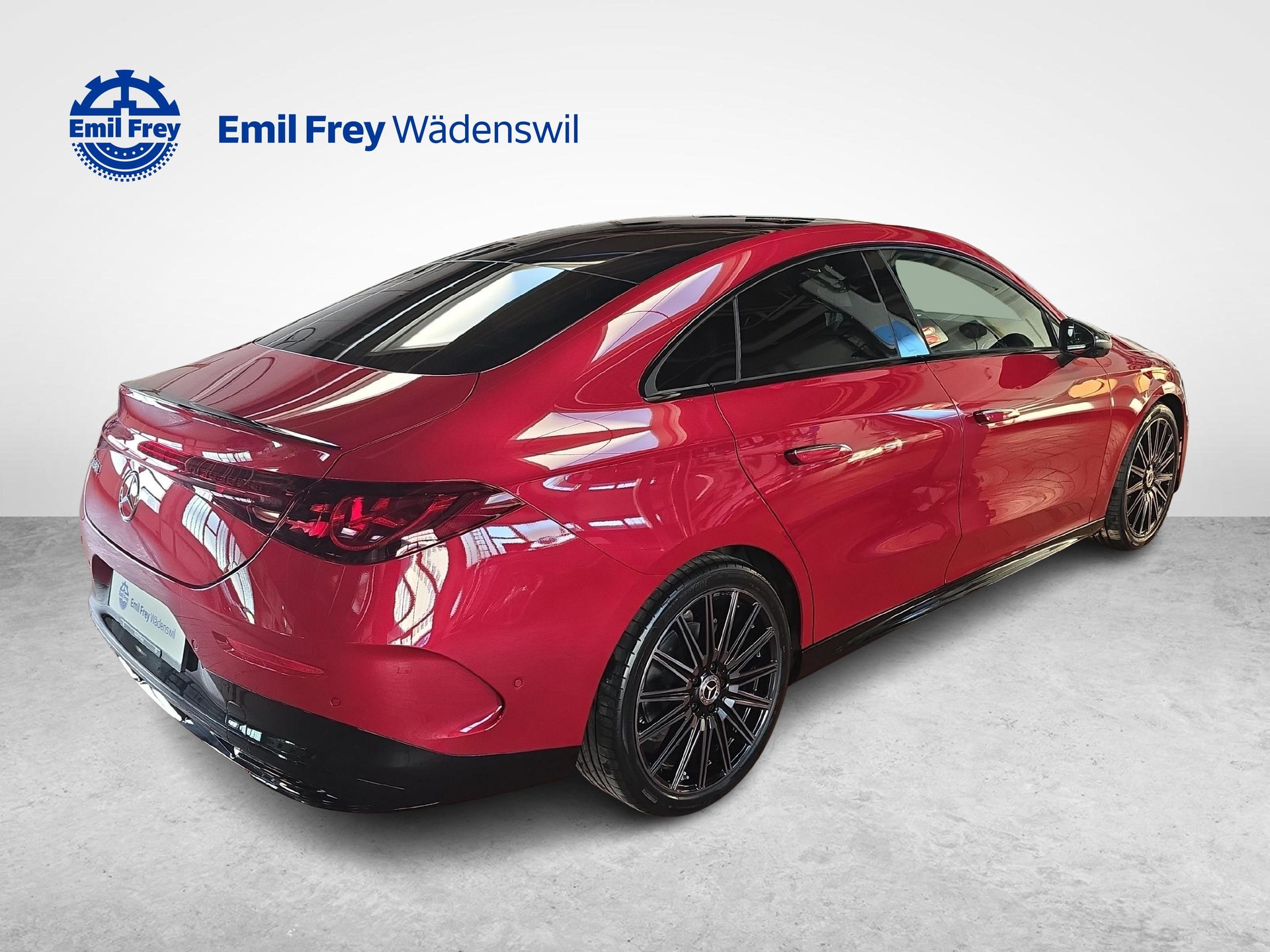 MERCEDES-BENZ CLA 180 AMG Line-showroom-element-3
