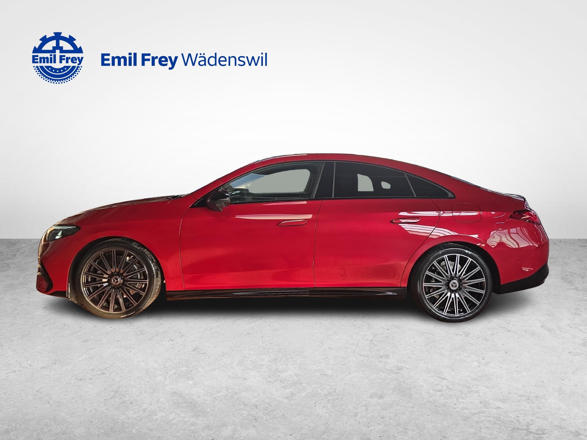 MERCEDES-BENZ CLA 180 AMG Line-showroom-element-1