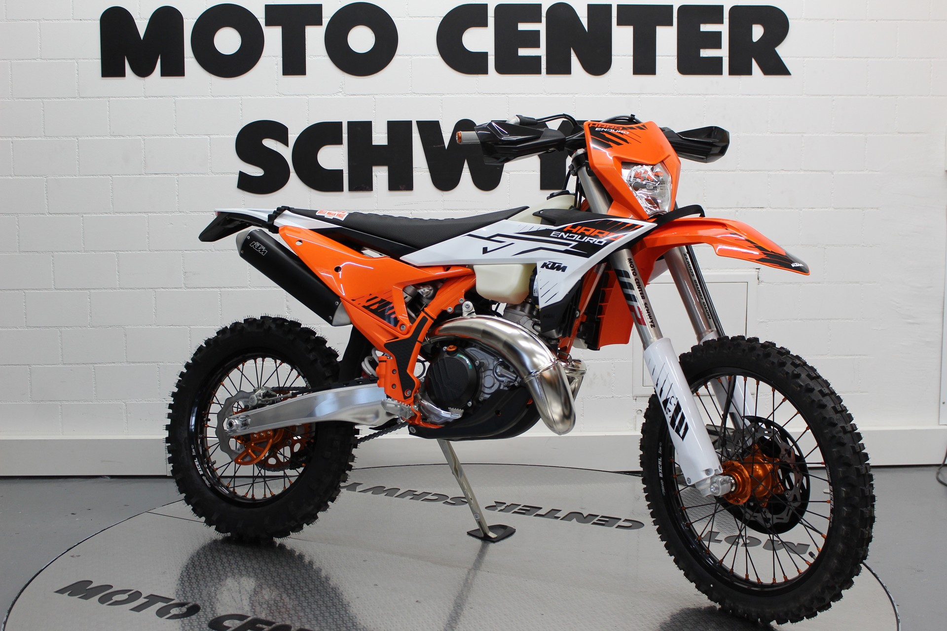 KTM 300 EXC HARDENDURO-showroom-element-1