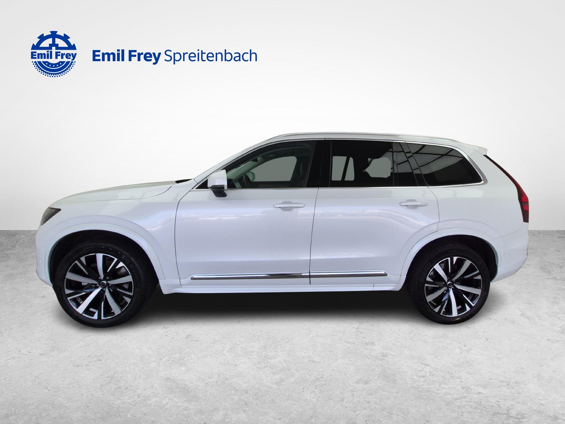 VOLVO XC90 2.0 B5 MH Plus Bright AWD-image-1