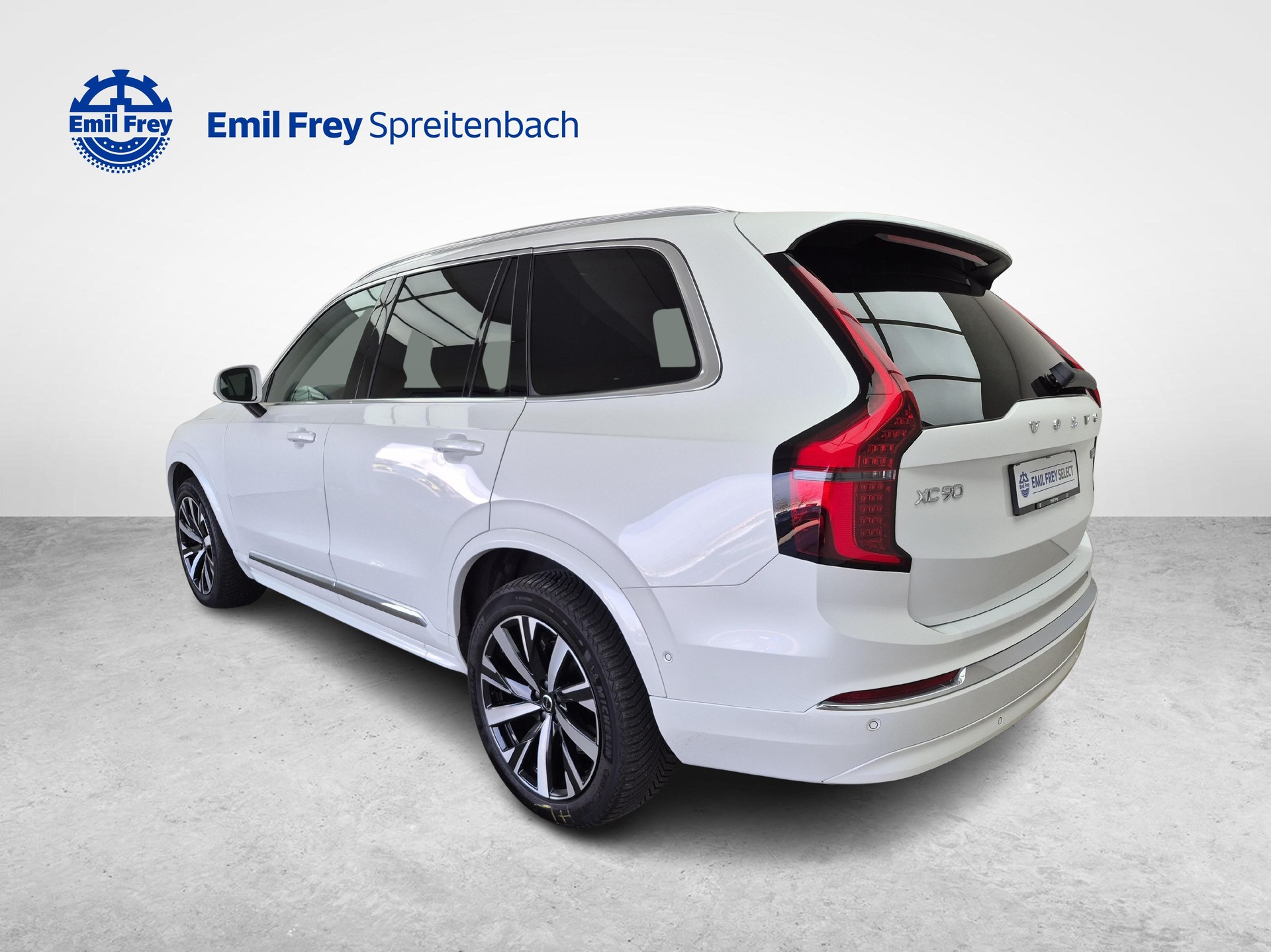 VOLVO XC90 2.0 B5 MH Plus Bright AWD-image-2