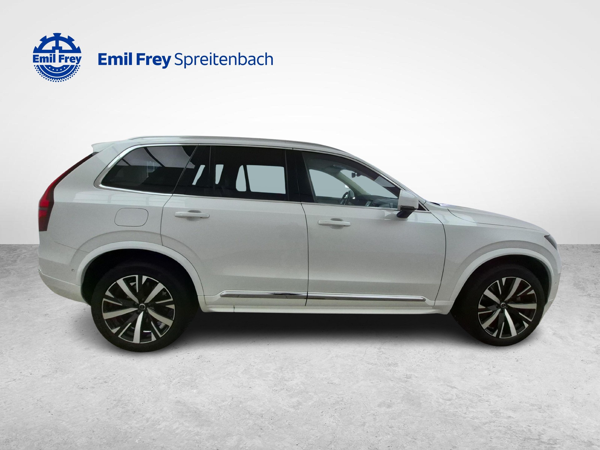 VOLVO XC90 2.0 B5 MH Plus Bright AWD-image-5