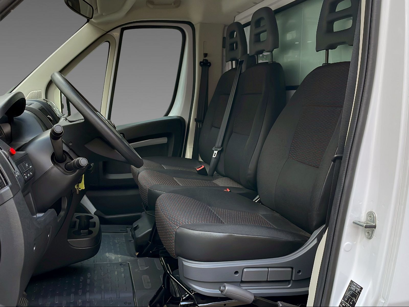 CITROEN Jumper Kab.-Ch. 35 L2 2.2 BlueHDi 165 Control Kofferaufbau mit Hebebühne-image-5
