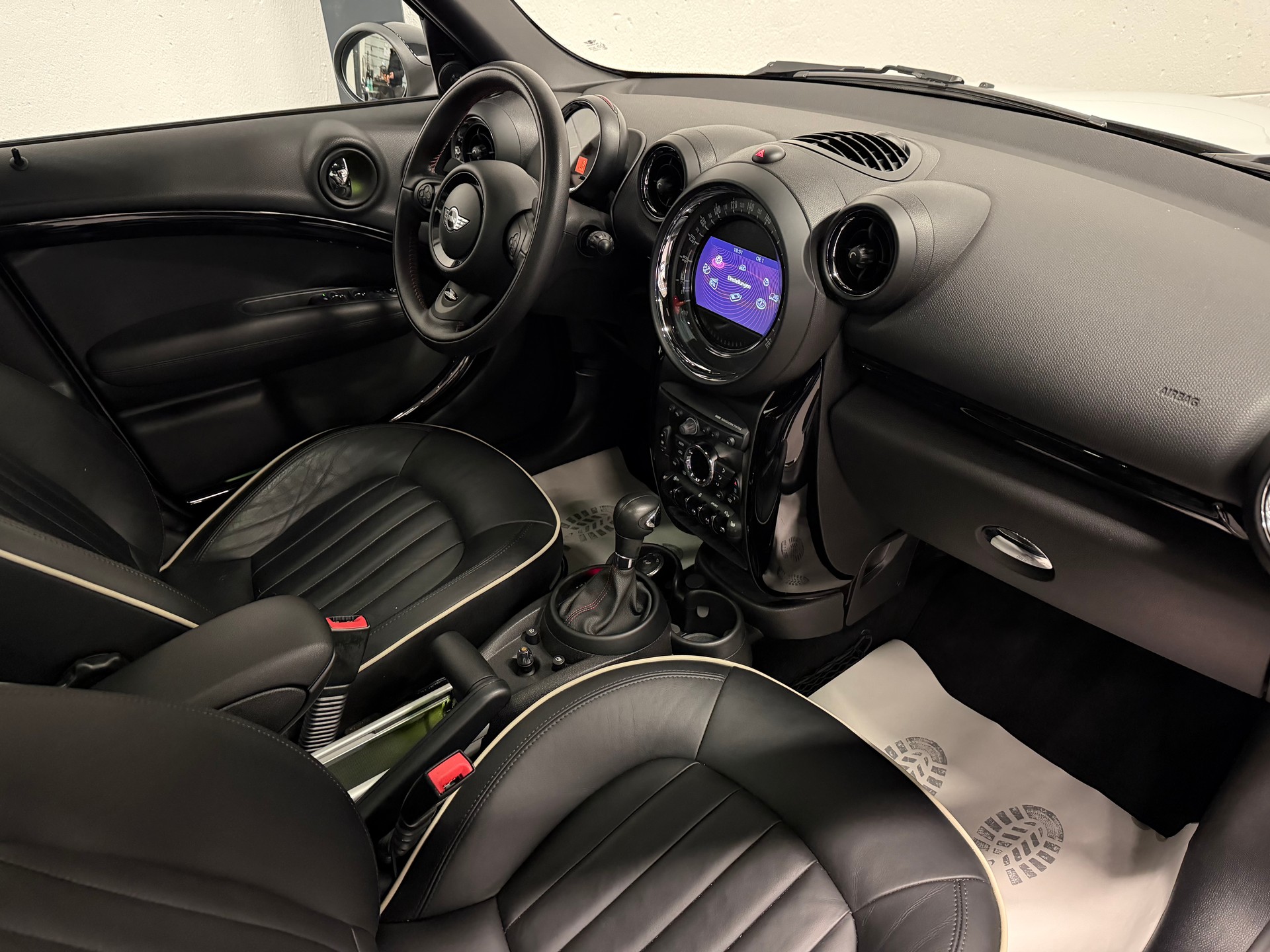 MINI Countryman John Cooper Works ALL4 Steptronic-image-17