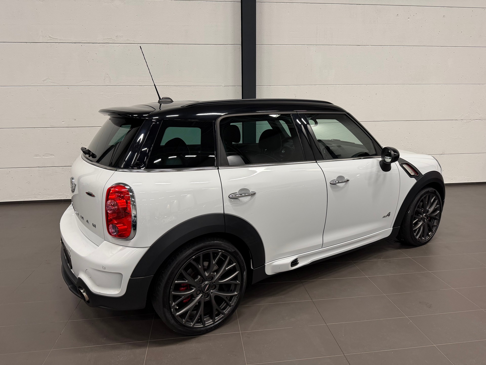 MINI Countryman John Cooper Works ALL4 Steptronic-image-9