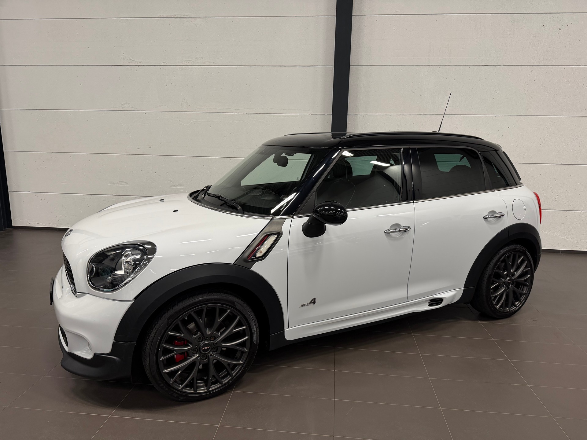 MINI Countryman John Cooper Works ALL4 Steptronic-image-2
