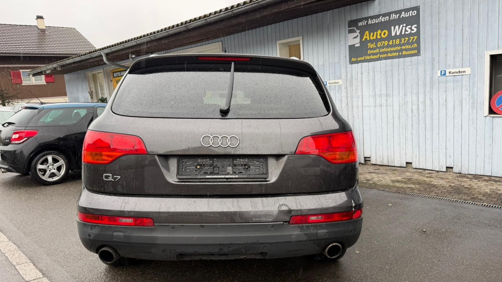 AUDI Q7 4.2 FSI quattro tiptronic-image-3