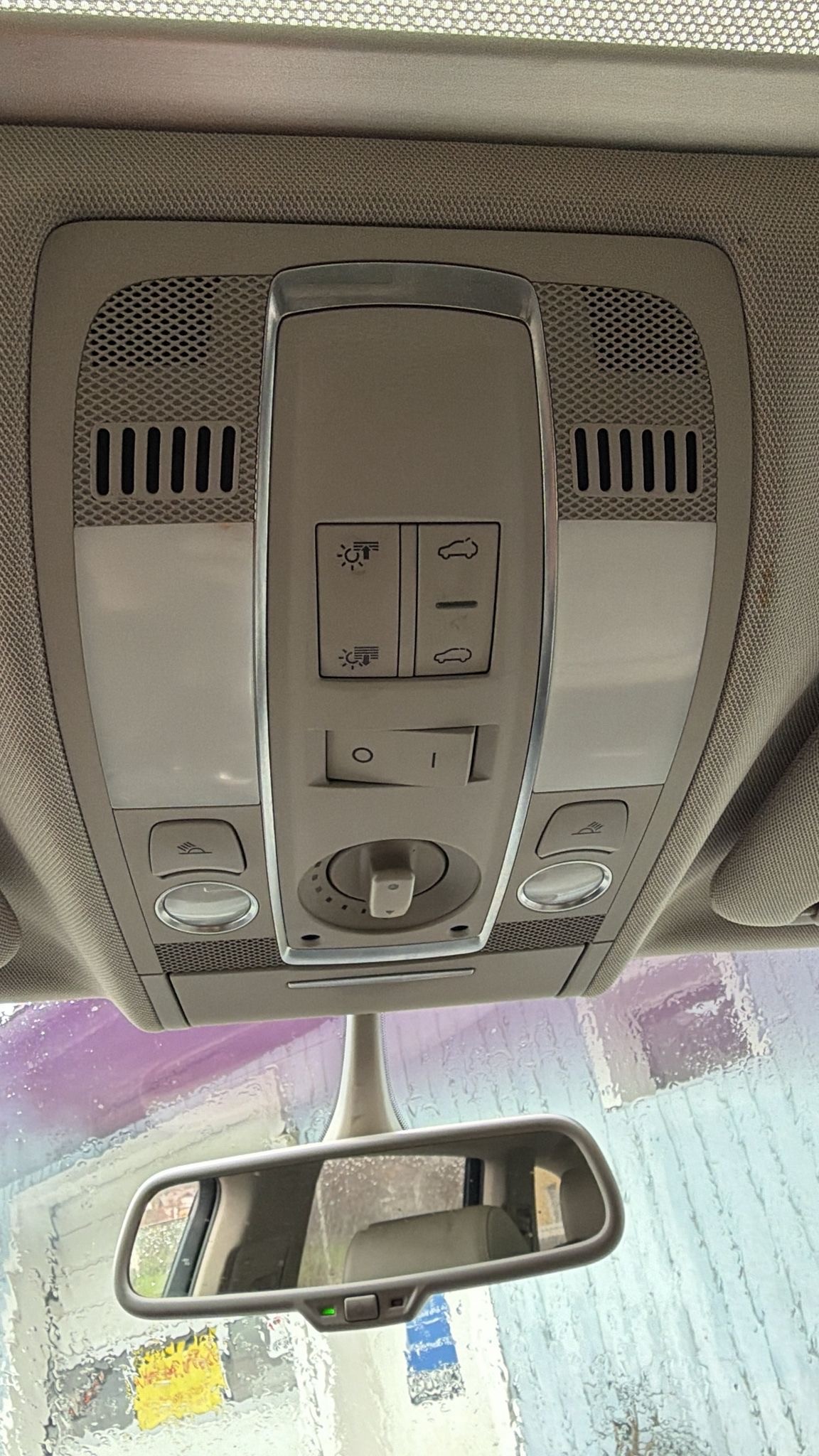 AUDI Q7 4.2 FSI quattro tiptronic-image-16