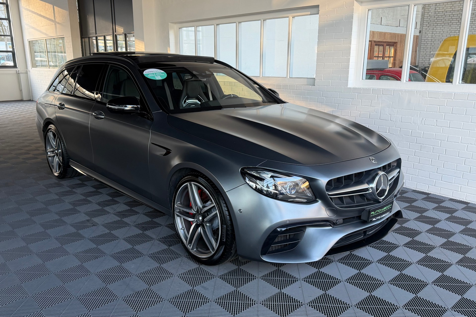 MERCEDES-BENZ E 63 AMG S 612PS 4X4 4 Matic 9G-Tronic-image-0