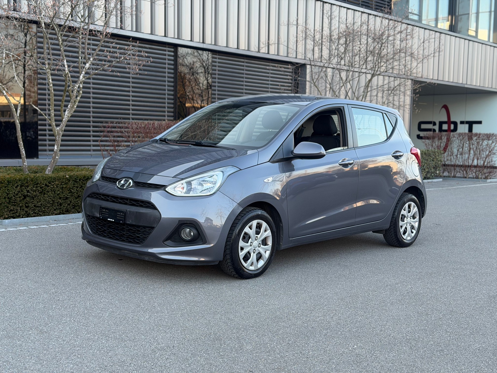 HYUNDAI i10 1.0 Pica-image-0