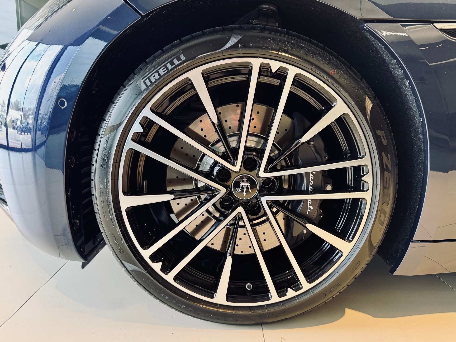 MASERATI GranCabrio Modena-image-8