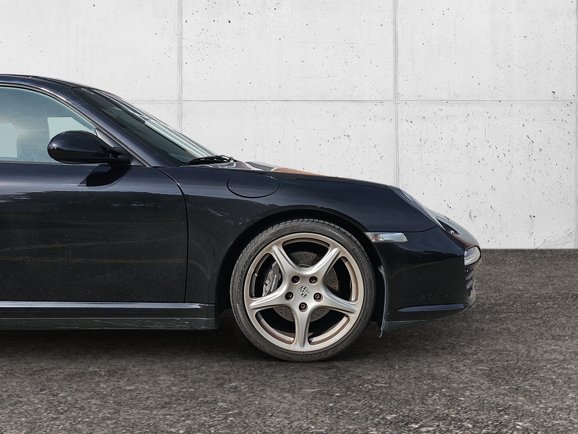 PORSCHE 911 Carrera 4-image-9