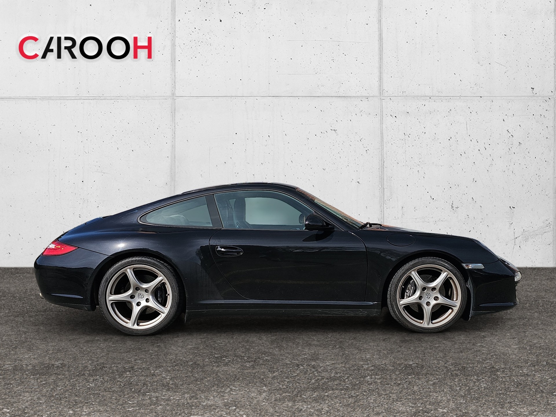 PORSCHE 911 Carrera 4-image-7