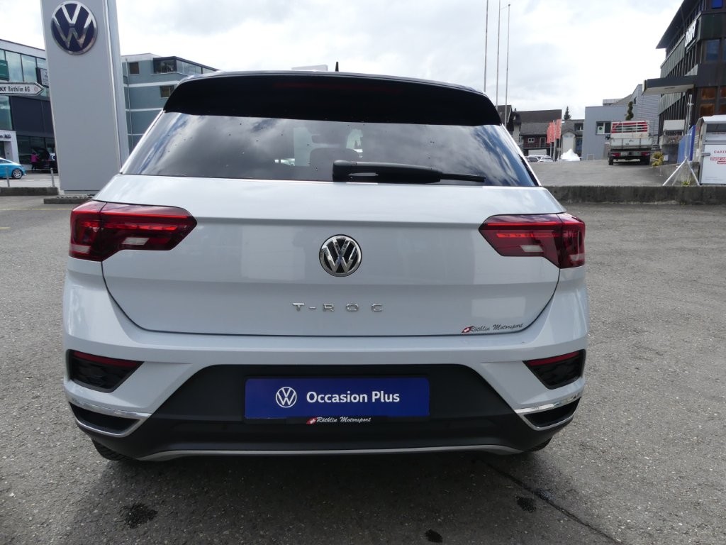VW T-Roc 1.5 TSI EVO Sport-image-2