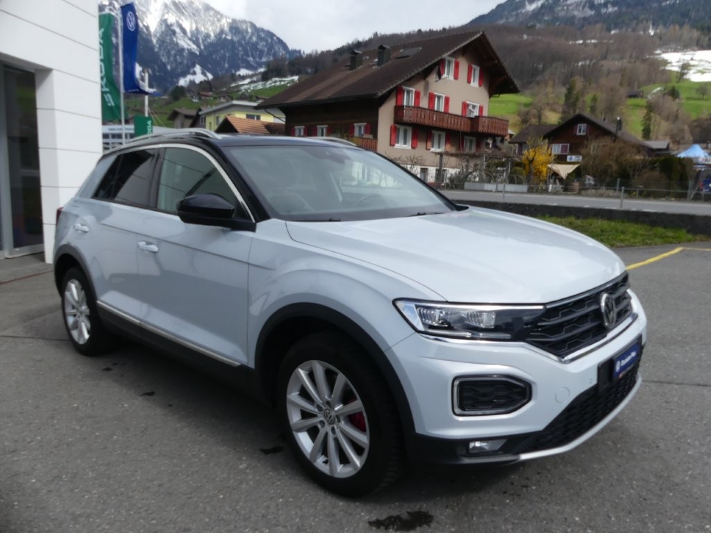 VW T-Roc 1.5 TSI EVO Sport-image-4