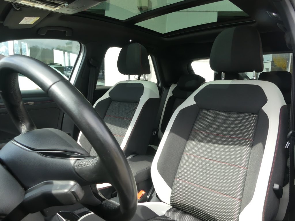 VW T-Roc 1.5 TSI EVO Sport-image-10