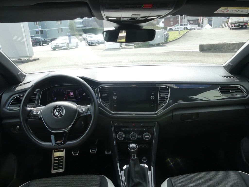 VW T-Roc 1.5 TSI EVO Sport-image-7