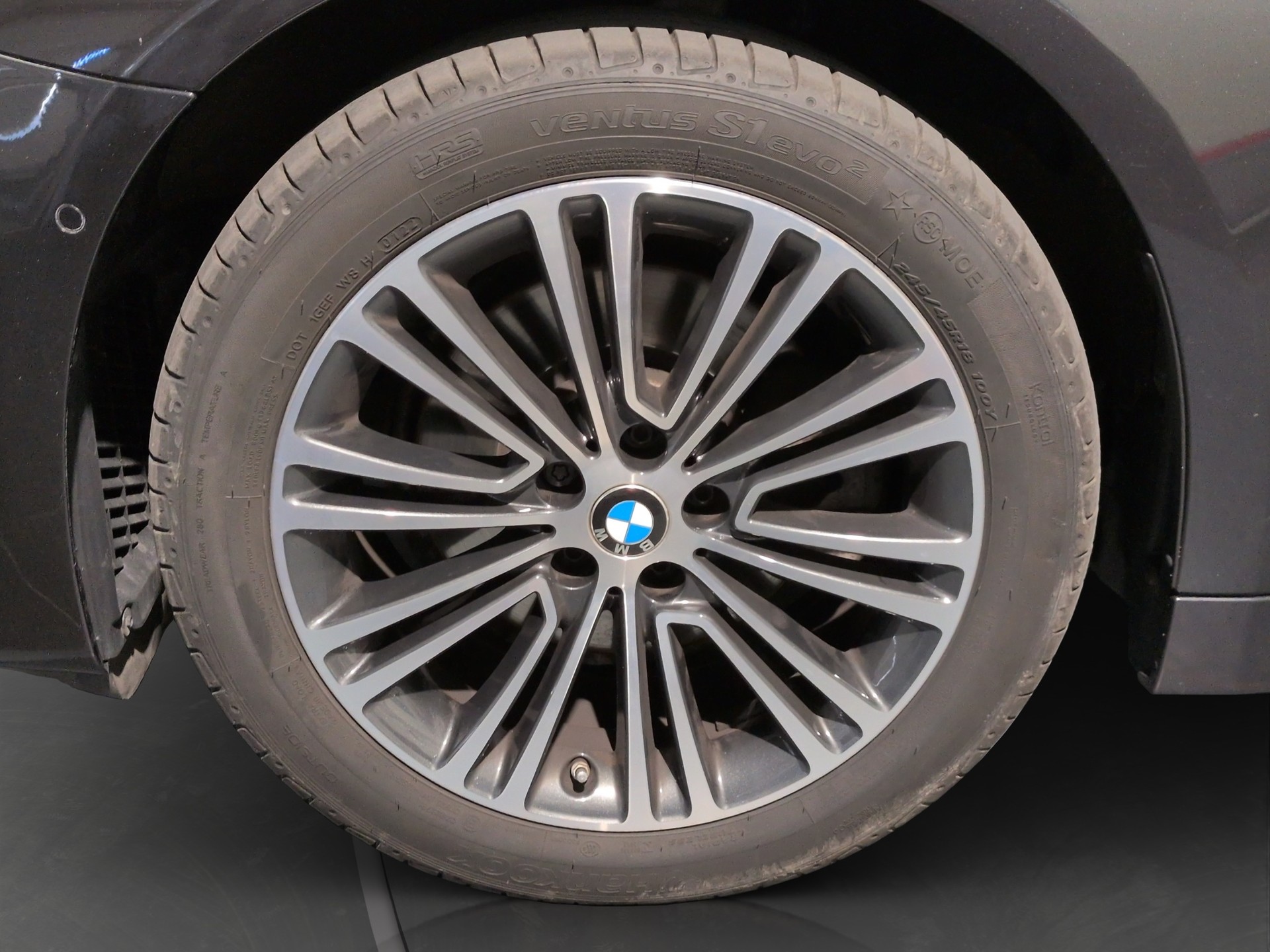BMW 520d xDrive Touring Sport Line Steptronic-image-23