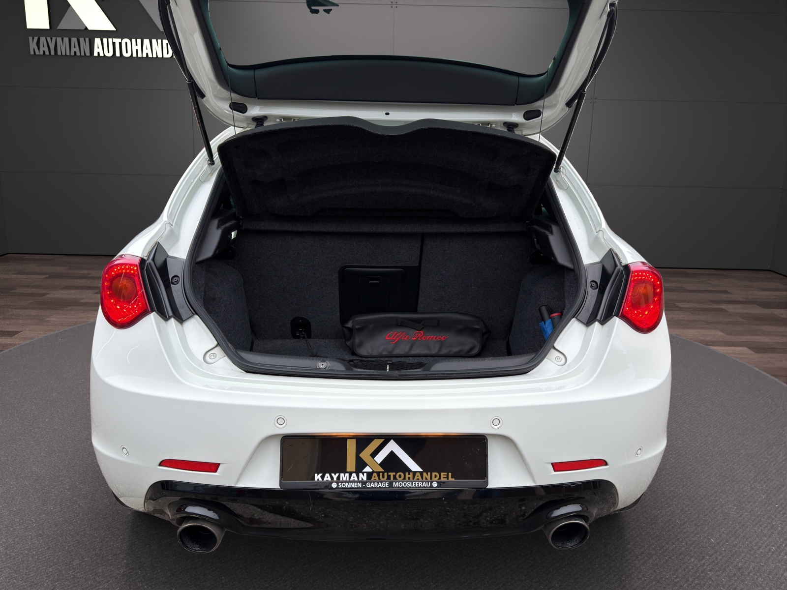 ALFA ROMEO Giulietta 1750 TBi Quadrifoglio Verde 235PS | MFK NEU | SPORT | TOP ZUSTAND-image-5
